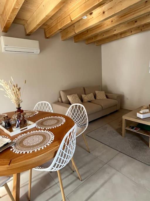 Vila Maison 6 Couchages Entierement Renovee Feurs Exteriér fotografie